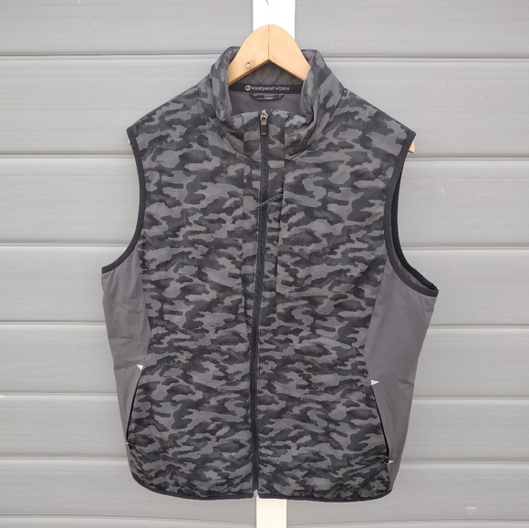 Vineyard Vines Men’s Palmero Lightweight Packable Vest Condor Camo Color Medium - Picture 1 of 6